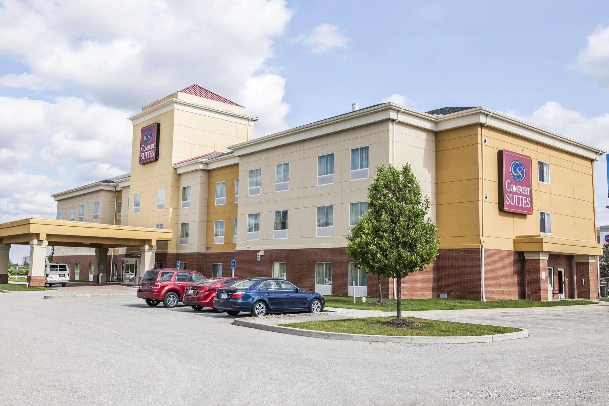 Comfort Suites Near Indianapolis Airport Buitenkant foto