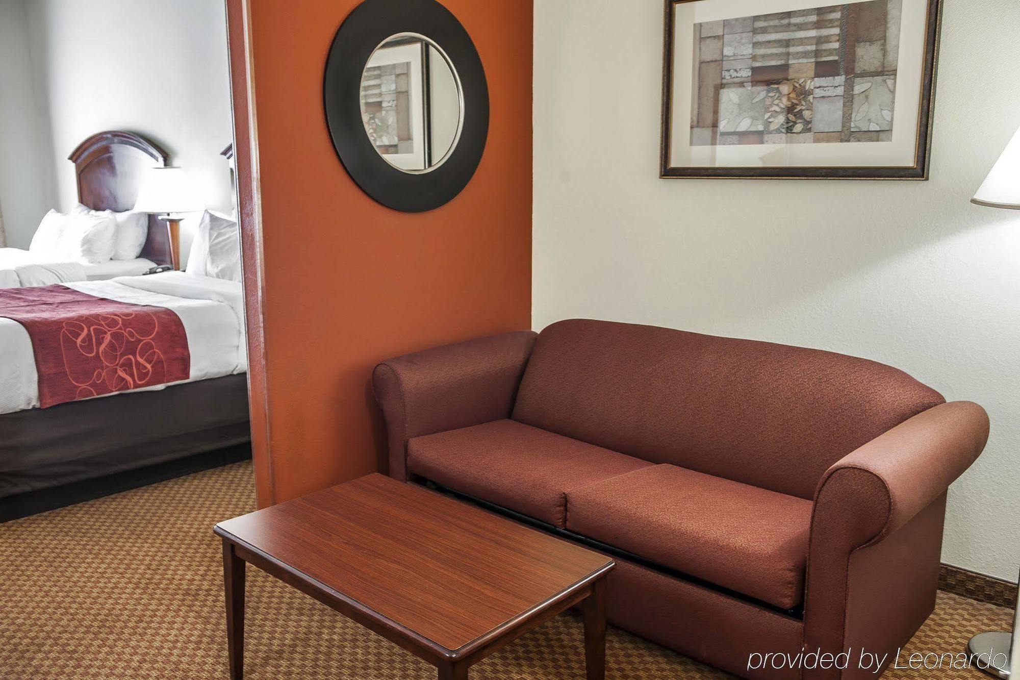 Comfort Suites Near Indianapolis Airport Buitenkant foto