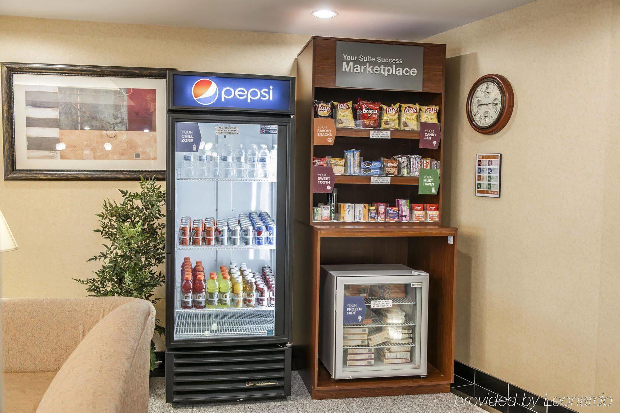 Comfort Suites Near Indianapolis Airport Buitenkant foto
